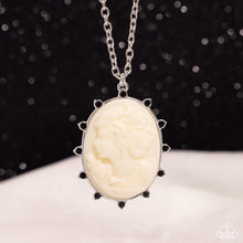 Load image into Gallery viewer, Romantic Artistry - Black