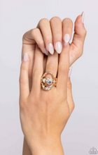Load image into Gallery viewer, Shopaholic Statement - Gold