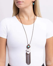 Load image into Gallery viewer, Textured Tourist - Copper