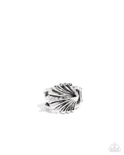 Load image into Gallery viewer, Seashell Side - White

