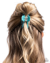 Load image into Gallery viewer, Marbled Model - Blue
