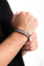 Load image into Gallery viewer, Celtic Cuff - Silver
